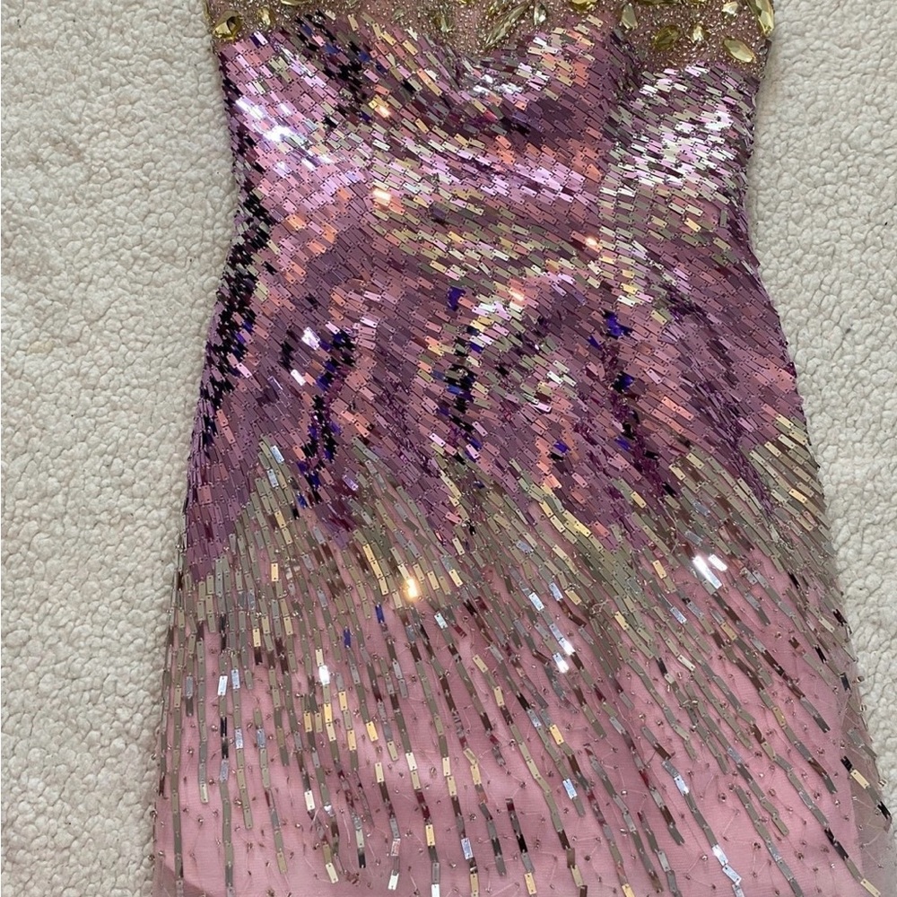Sherri Hill Vintage Style Pink Beaded homecoming dress. Taylor swift inspired